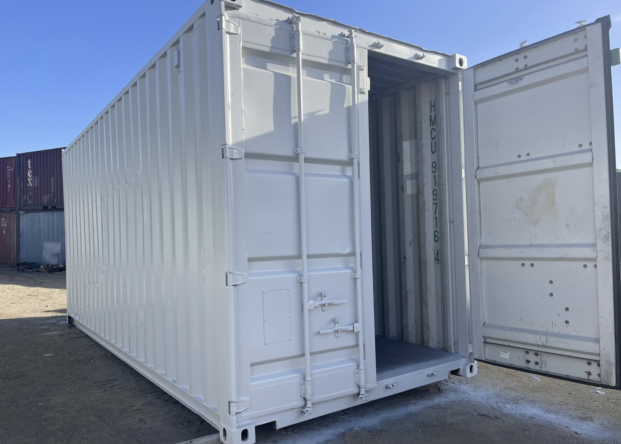 20 Ft - 8 - Pier Containers